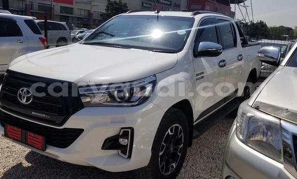 Tenga Tsaru Toyota Hilux Chena Mota in Lusaka in Zambia Tenga Tsaru Toyota Hilux Chena Mota in Lusaka in Zambia