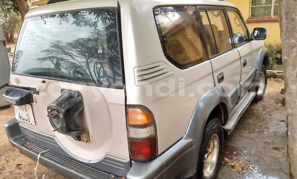Tenga Tsaru Toyota Land Cruiser Prado Sirivha Mota in Lusaka in Zambia Tenga Tsaru Toyota Land Cruiser Prado Sirivha Mota in Lusaka in Zambia