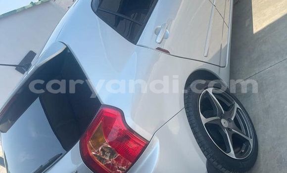 Acheter Occasion Voiture Toyota Runx Gris à Lusaka, Zambie Acheter Occasion Voiture Toyota Runx Gris à Lusaka, Zambie