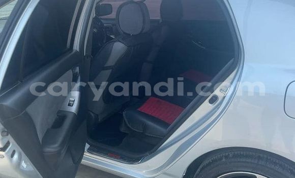 Acheter Occasion Voiture Toyota Runx Gris à Lusaka, Zambie Acheter Occasion Voiture Toyota Runx Gris à Lusaka, Zambie