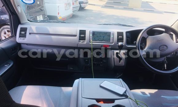 Acheter Occasion Voiture Toyota Hiace Blanc à Lusaka, Zambie Acheter Occasion Voiture Toyota Hiace Blanc à Lusaka, Zambie