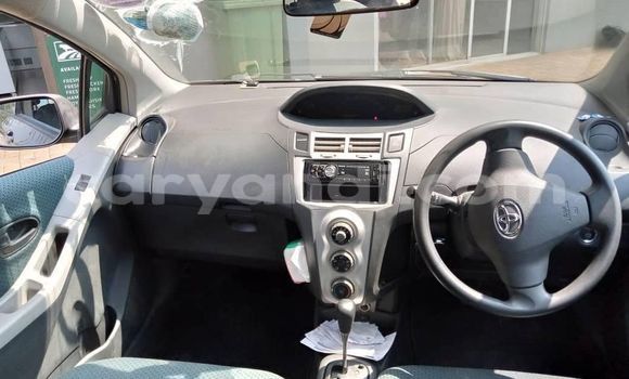 Acheter Occasion Voiture Toyota Vitz Noir à Lusaka, Zambie Acheter Occasion Voiture Toyota Vitz Noir à Lusaka, Zambie