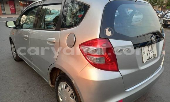 Acheter Occasion Voiture Honda FIT Gris à Lusaka, Zambie Acheter Occasion Voiture Honda FIT Gris à Lusaka, Zambie