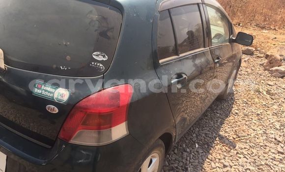 Acheter Occasion Voiture Toyota Vitz Vert à Lusaka, Zambie Acheter Occasion Voiture Toyota Vitz Vert à Lusaka, Zambie