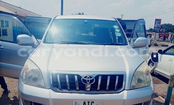 Acheter Occasion Voiture Toyota Land Cruiser Prado Gris à Chambishi, Copperbelt Acheter Occasion Voiture Toyota Land Cruiser Prado Gris à Chambishi, Copperbelt