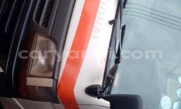 Acheter Occasion Voiture Toyota Hiace Gris à Chambishi, Copperbelt Acheter Occasion Voiture Toyota Hiace Gris à Chambishi, Copperbelt