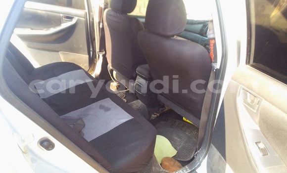 Acheter Occasion Voiture Toyota Corolla Gris à Chambishi, Copperbelt Acheter Occasion Voiture Toyota Corolla Gris à Chambishi, Copperbelt