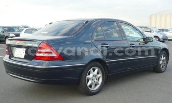 Acheter Import Voiture Mercedes‒Benz C–Class Bleu à Lusaka, Zambie Acheter Import Voiture Mercedes‒Benz C–Class Bleu à Lusaka, Zambie