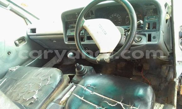 Acheter Occasion Voiture Toyota Hiace Blanc à Lusaka, Zambie Acheter Occasion Voiture Toyota Hiace Blanc à Lusaka, Zambie
