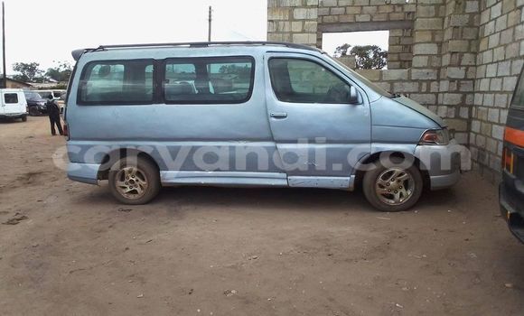 Buy Used Toyota Regius Blue Car in Lusaka in Zambia