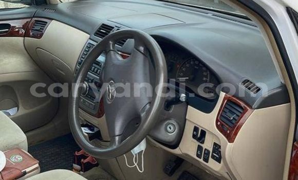 Acheter Occasion Voiture Toyota Ipsum Blanc à Lusaka, Zambie Acheter Occasion Voiture Toyota Ipsum Blanc à Lusaka, Zambie