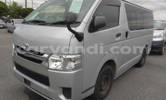 Buy Used Toyota Hiace Silver Car in Lusaka in Zambia Buy Used Toyota Hiace Silver Car in Lusaka in Zambia