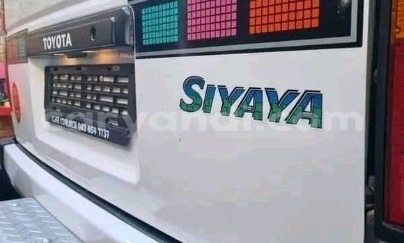 Tenga Tsaru Toyota Hiace Chena Mota in Lusaka in Zambia Tenga Tsaru Toyota Hiace Chena Mota in Lusaka in Zambia