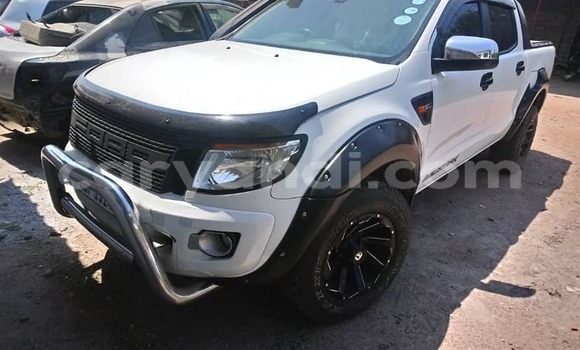Acheter Occasion Voiture Ford Ranger Blanc à Lusaka, Zambie