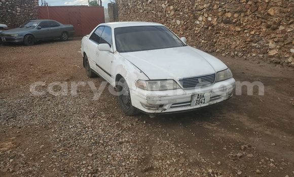 Buy Used Toyota Mark II White Car in Lusaka in Zambia