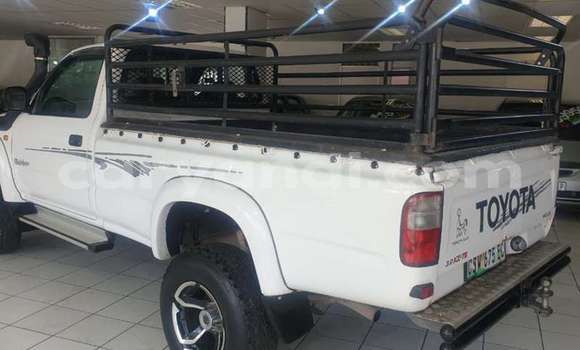 Tenga Tsaru Toyota Hilux Chena Mota in Lusaka in Zambia Tenga Tsaru Toyota Hilux Chena Mota in Lusaka in Zambia