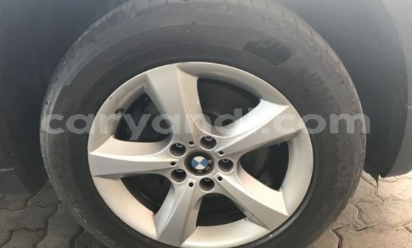 Acheter Occasion Voiture BMW X5 Gris à Kitwe, Zambie Acheter Occasion Voiture BMW X5 Gris à Kitwe, Zambie