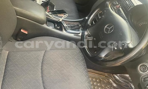 Acheter Occasion Voiture Mercedes-Benz C-Classe Blanc à Kitwe, Zambie Acheter Occasion Voiture Mercedes-Benz C-Classe Blanc à Kitwe, Zambie