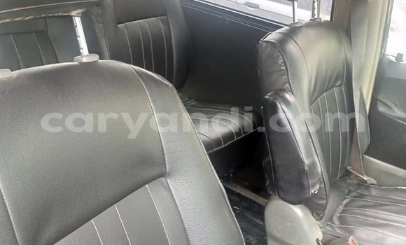 Acheter Occasion Voiture Toyota Noah Noir à Ndola, Zambie Acheter Occasion Voiture Toyota Noah Noir à Ndola, Zambie