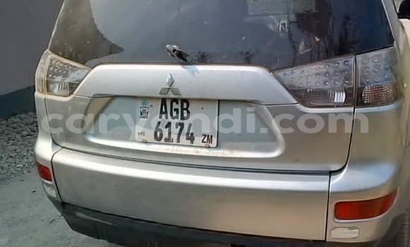 Acheter Occasion Voiture Mitsubishi Outlander Gris à Kitwe, Zambie Acheter Occasion Voiture Mitsubishi Outlander Gris à Kitwe, Zambie