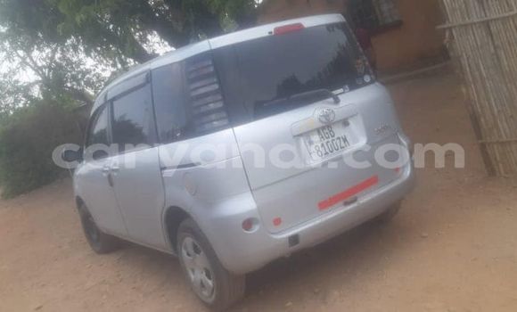 Acheter Occasion Voiture Toyota Sienta Gris à Kitwe, Zambie Acheter Occasion Voiture Toyota Sienta Gris à Kitwe, Zambie