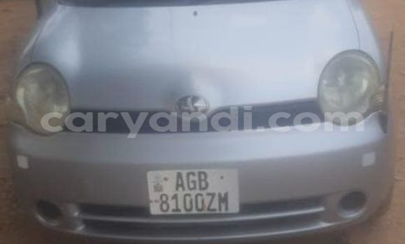 Acheter Occasion Voiture Toyota Sienta Gris à Kitwe, Zambie Acheter Occasion Voiture Toyota Sienta Gris à Kitwe, Zambie
