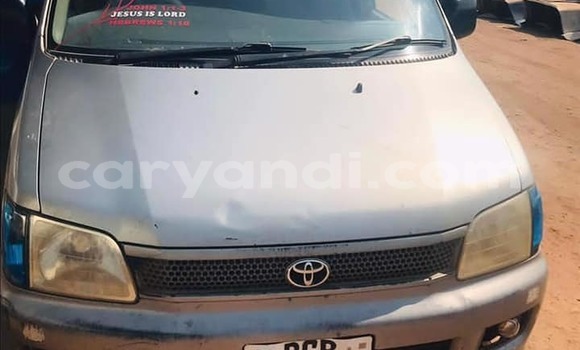 Buy Used Toyota Noah Silver Car in Kitwe in Zambia