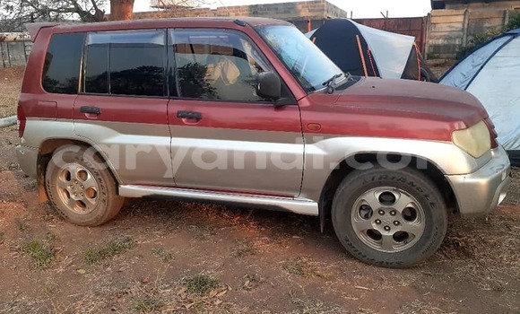 Acheter Occasion Voiture Mitsubishi Pajero Rouge à Kitwe, Zambie Acheter Occasion Voiture Mitsubishi Pajero Rouge à Kitwe, Zambie