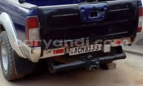 Acheter Occasion Voiture Nissan Hardbody Bleu à Kitwe, Zambie Acheter Occasion Voiture Nissan Hardbody Bleu à Kitwe, Zambie