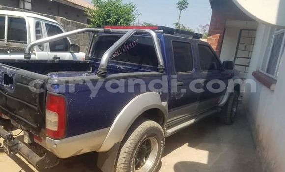 Acheter Occasion Voiture Nissan Hardbody Bleu à Kitwe, Zambie Acheter Occasion Voiture Nissan Hardbody Bleu à Kitwe, Zambie
