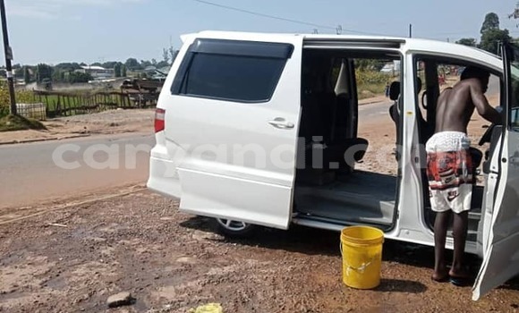 Acheter Occasion Voiture Toyota Alphard Blanc à Kitwe, Zambie Acheter Occasion Voiture Toyota Alphard Blanc à Kitwe, Zambie