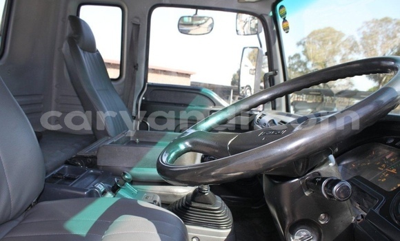 Buy Used Isuzu FTR 850 White Truck in Lusaka in Zambia Buy Used Isuzu FTR 850 White Truck in Lusaka in Zambia