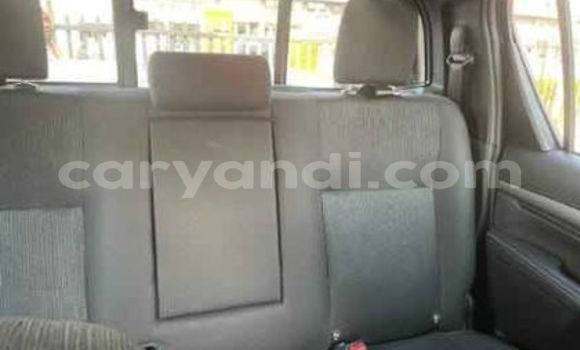Acheter Occasion Voiture Toyota Hilux Blanc à Lusaka, Zambie Acheter Occasion Voiture Toyota Hilux Blanc à Lusaka, Zambie