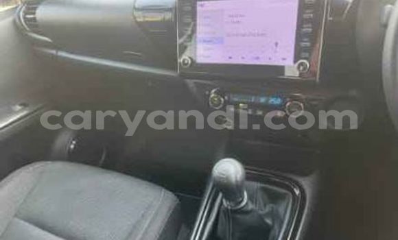 Acheter Occasion Voiture Toyota Hilux Blanc à Lusaka, Zambie Acheter Occasion Voiture Toyota Hilux Blanc à Lusaka, Zambie
