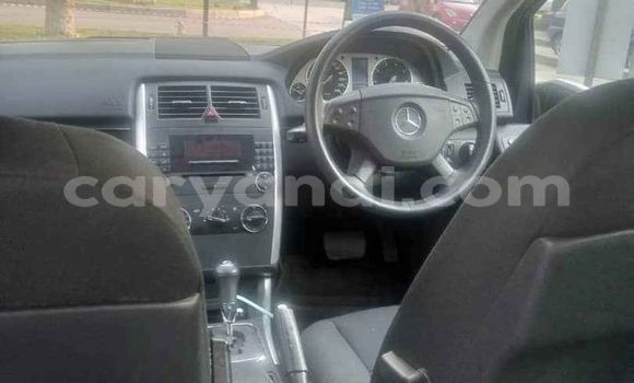 Acheter Occasion Voiture Mercedes‒Benz B-klasse Blanc à Lusaka, Zambie Acheter Occasion Voiture Mercedes‒Benz B-klasse Blanc à Lusaka, Zambie