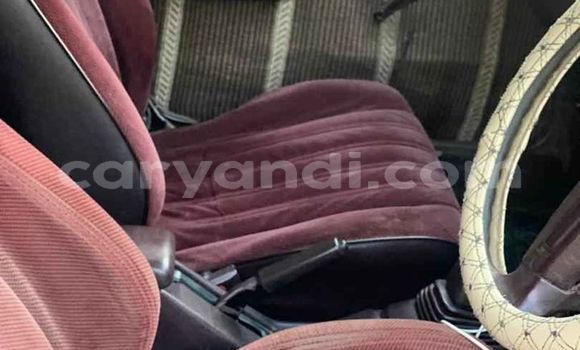 Acheter Occasion Voiture Toyota Corolla Blanc à Lusaka, Zambie Acheter Occasion Voiture Toyota Corolla Blanc à Lusaka, Zambie