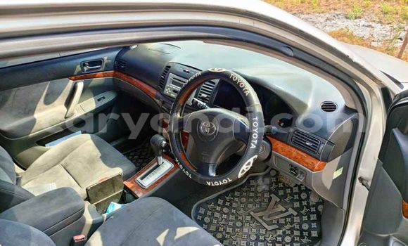 Acheter Occasion Voiture Toyota Allion Gris à Lusaka, Zambie Acheter Occasion Voiture Toyota Allion Gris à Lusaka, Zambie