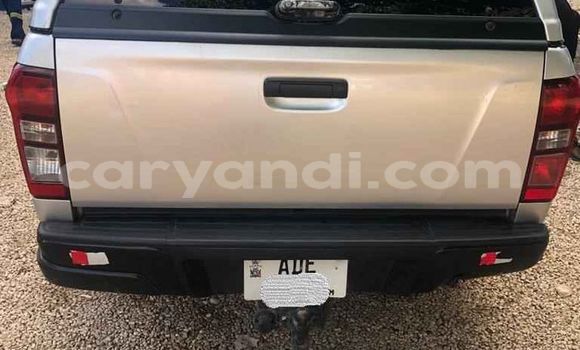 Acheter Occasion Voiture Isuzu D–MAX Gris à Lusaka, Zambie Acheter Occasion Voiture Isuzu D–MAX Gris à Lusaka, Zambie