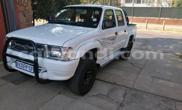 Buy Used Toyota Hilux White Car in Lusaka in Zambia