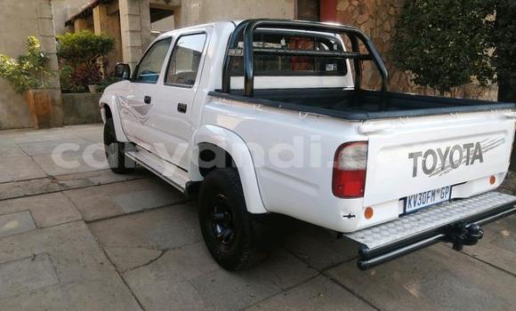 Tenga Tsaru Toyota Hilux Chena Mota in Lusaka in Zambia Tenga Tsaru Toyota Hilux Chena Mota in Lusaka in Zambia