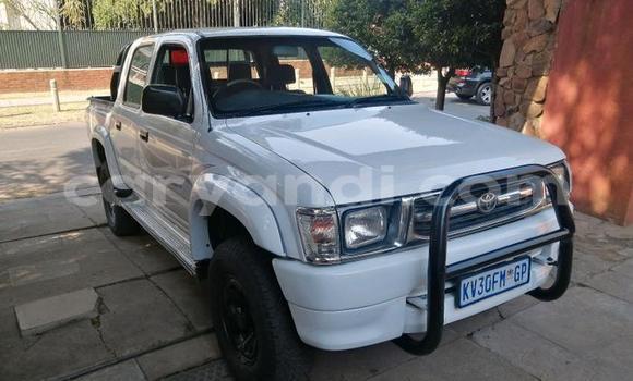 Tenga Tsaru Toyota Hilux Chena Mota in Lusaka in Zambia Tenga Tsaru Toyota Hilux Chena Mota in Lusaka in Zambia