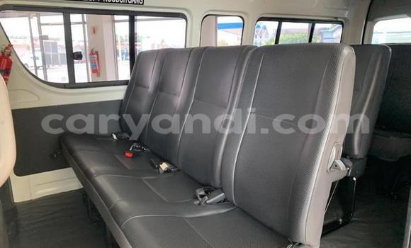 Buy Used Toyota Hiace White Car in Lusaka in Zambia Buy Used Toyota Hiace White Car in Lusaka in Zambia