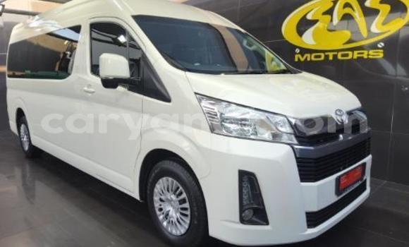 Tenga Tsaru Toyota Hiace Chena Mota in Lusaka in Zambia Tenga Tsaru Toyota Hiace Chena Mota in Lusaka in Zambia