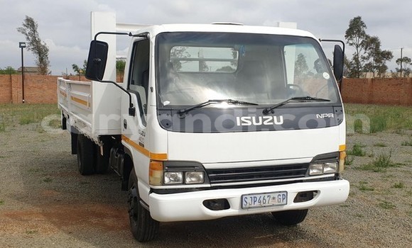 Tenga Tsaru Isuzu FTR 850 Chena Rori in Lusaka in Zambia Tenga Tsaru Isuzu FTR 850 Chena Rori in Lusaka in Zambia