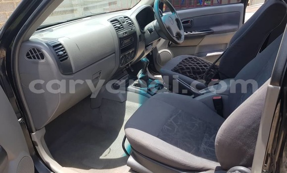 Acheter Occasion Voiture Isuzu KB Noir à Lusaka, Zambie Acheter Occasion Voiture Isuzu KB Noir à Lusaka, Zambie