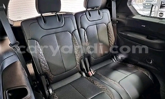 Acheter Occasion Voiture Jeep Grand Cherokee Gris à Lusaka, Zambie Acheter Occasion Voiture Jeep Grand Cherokee Gris à Lusaka, Zambie