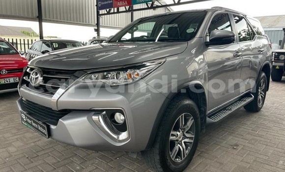 Buy Used Toyota Fortuner Silver Car in Lusaka in Zambia
