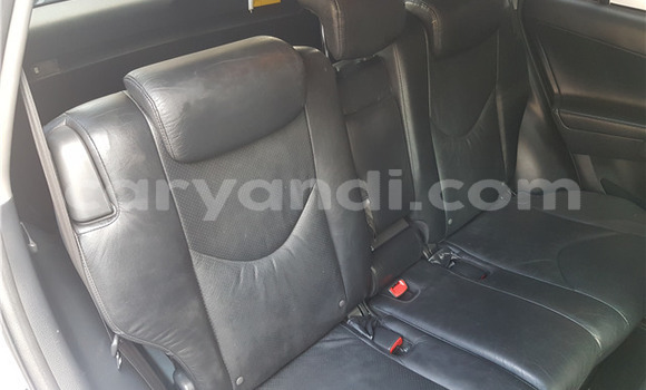Acheter Occasion Voiture Toyota RAV4 Gris à Chingola, Zambie Acheter Occasion Voiture Toyota RAV4 Gris à Chingola, Zambie