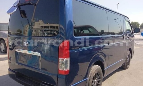 Acheter Occasion Voiture Toyota Hiace Bleu à Lusaka, Zambie Acheter Occasion Voiture Toyota Hiace Bleu à Lusaka, Zambie
