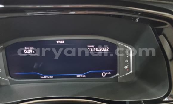 Buy Used Volkswagen Caravelle White Car in Lusaka in Zambia Buy Used Volkswagen Caravelle White Car in Lusaka in Zambia